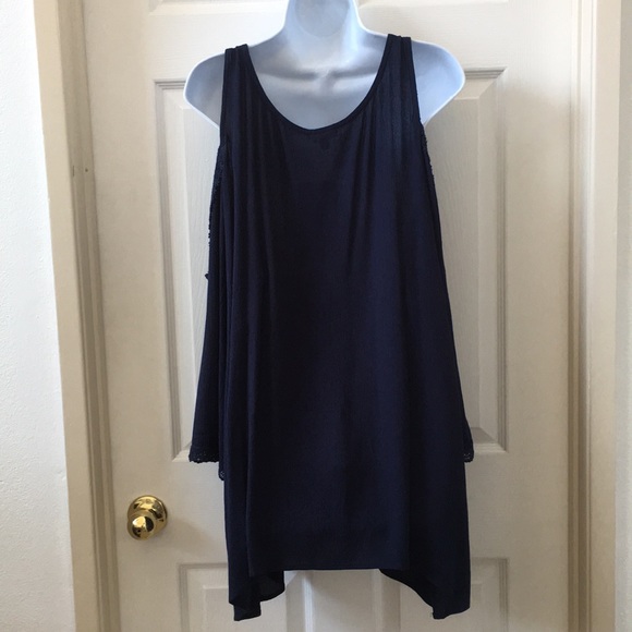 Eyeshadow Cold shoulder top NWT Blue  2X - Picture 4 of 7